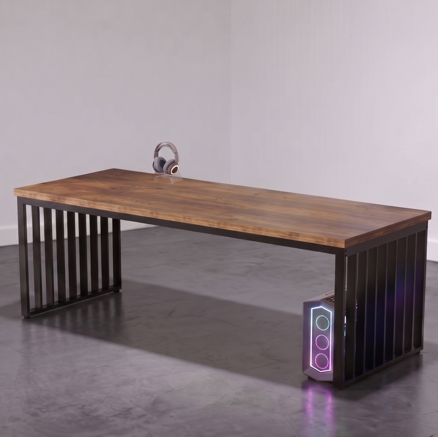 Bureau de travail industriel en bois