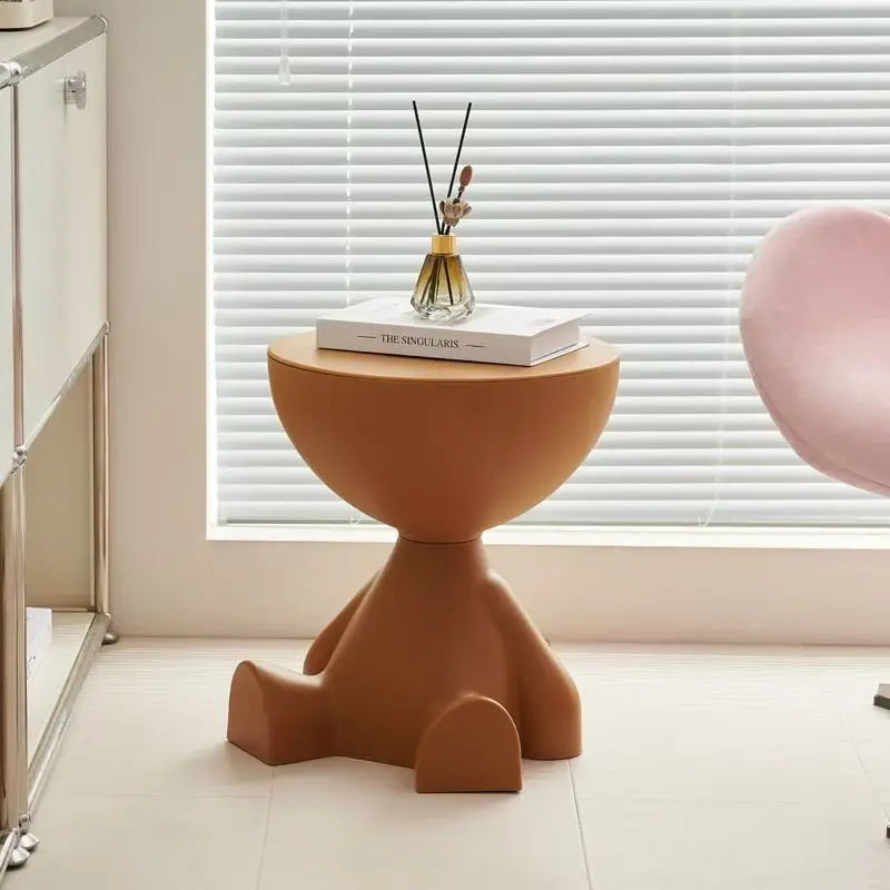Table d'appoint moderne style dessin animé
