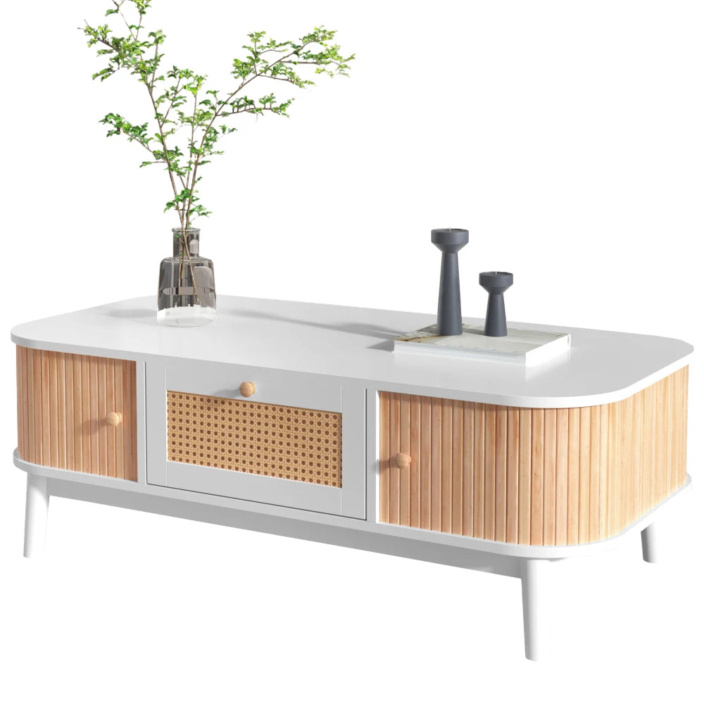 Table basse vintage en rotin