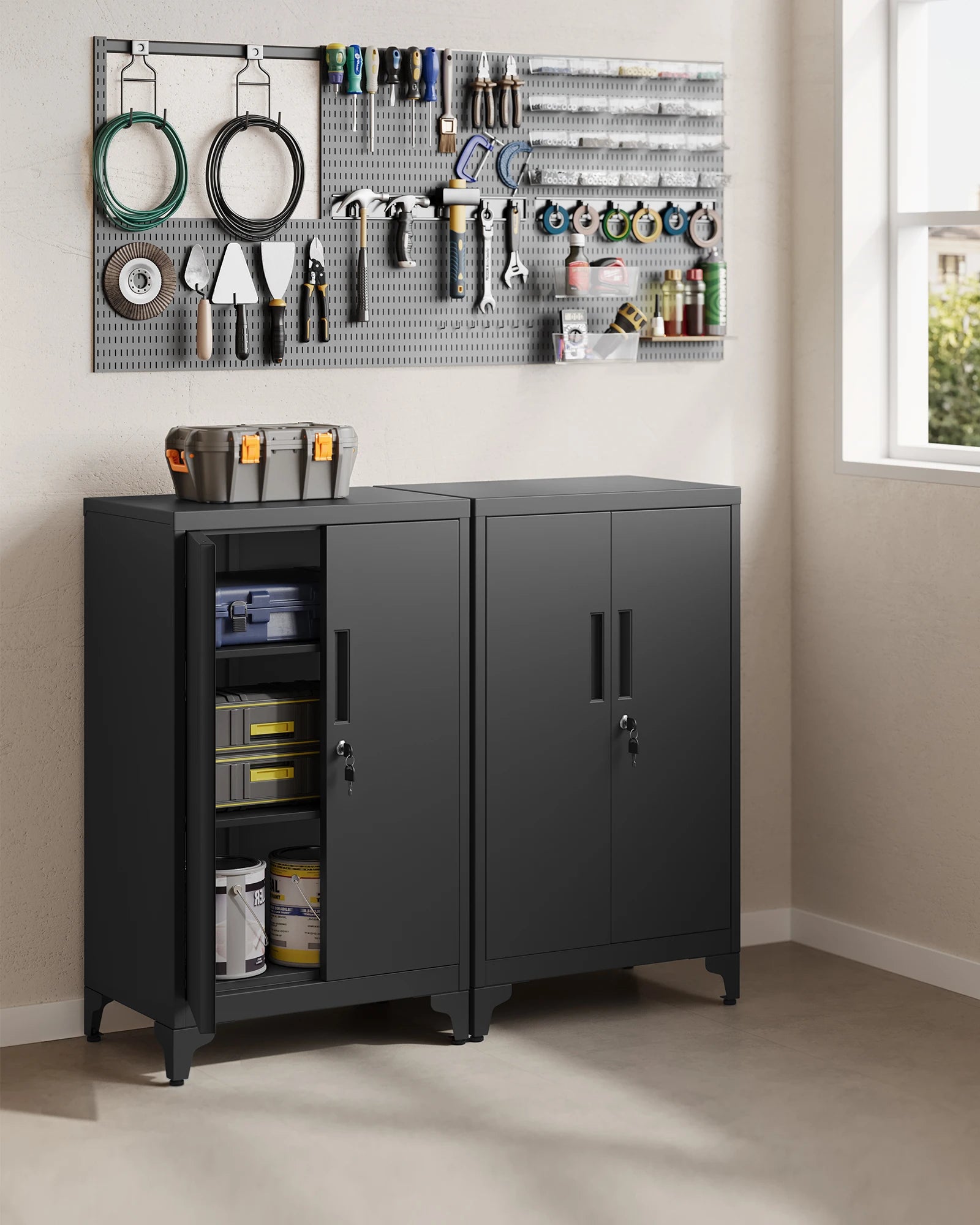 Armoire de rangement noir mat pour bureau