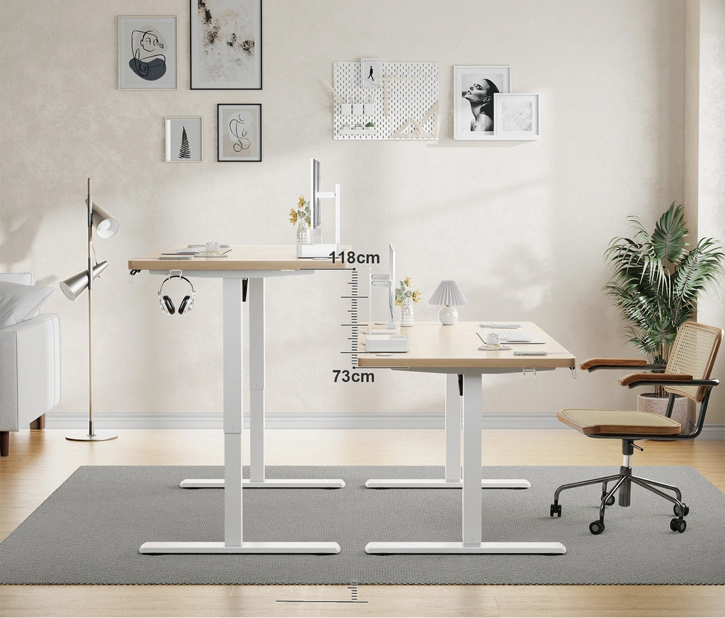 Bureau de travail minimaliste réglable