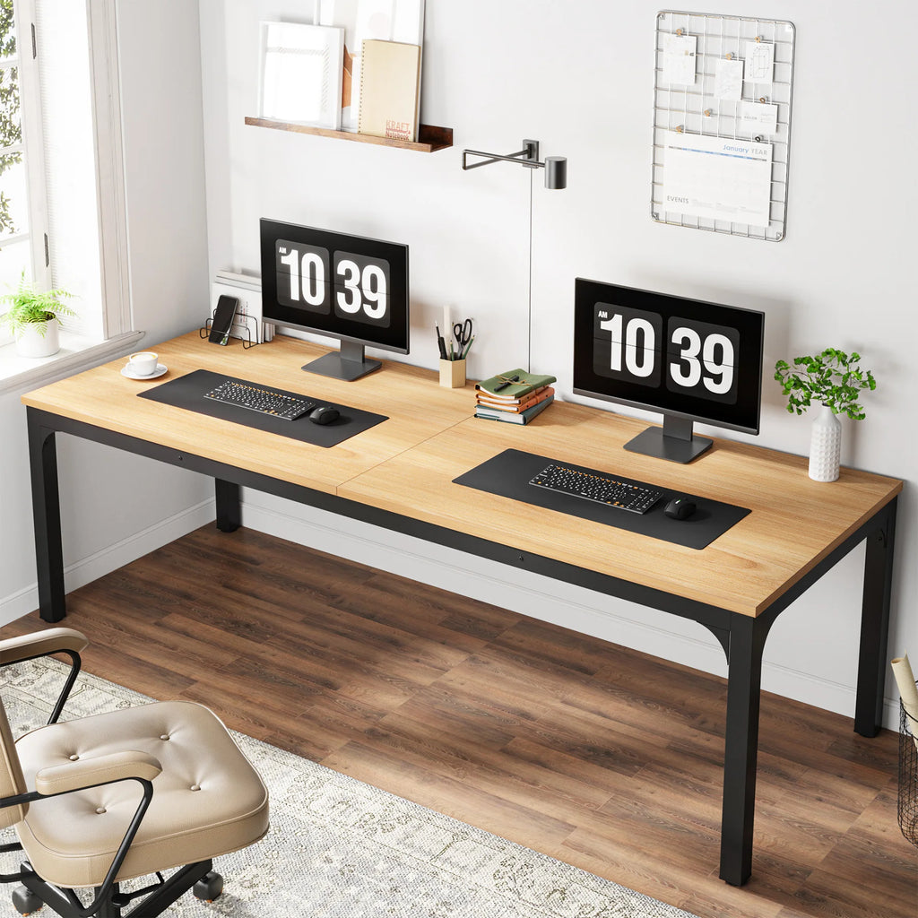 Bureau long en bois avec double espaces de travail