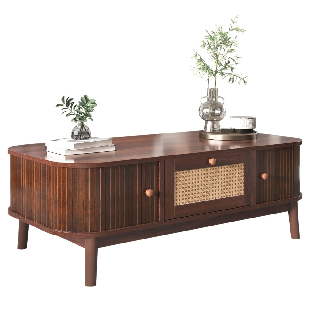 Table basse vintage en rotin