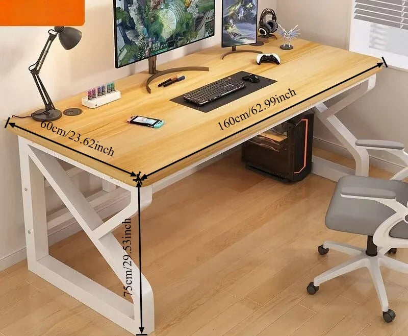 Bureau large minimaliste de travail